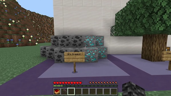 Essentials Addon mcpe bedrock